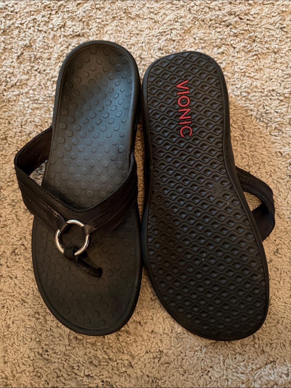 Vionic Black Thong Sandals with Silver Ring Accent
